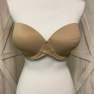 Self Expressions Stay Put Strapless bra by Maidenform
